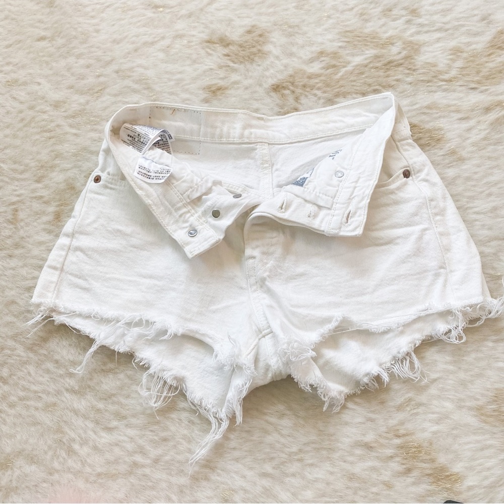 Levi 501 White Cutoff White Highwaist Shorts